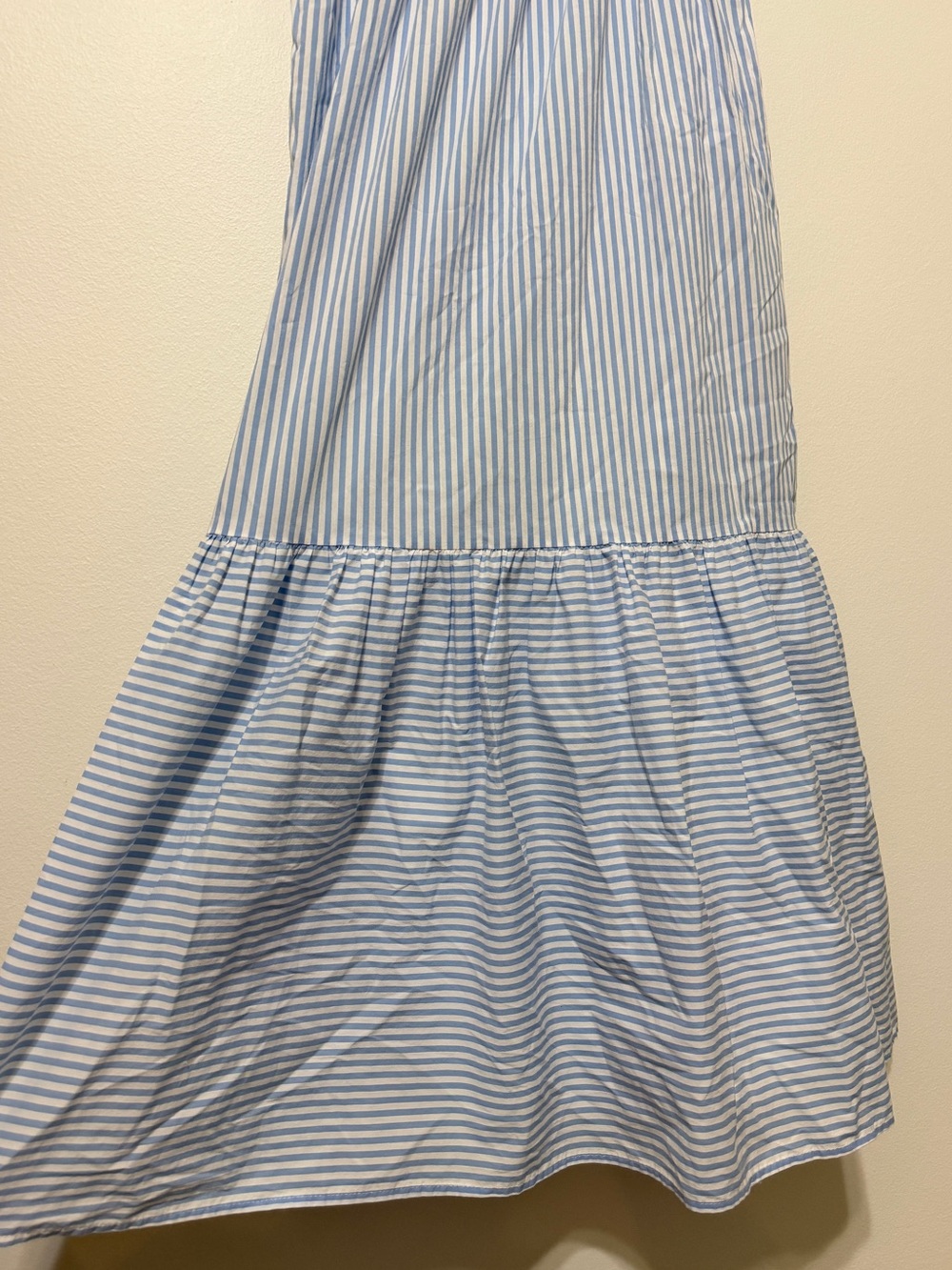 Gal Meets Glam Striped Jasmine Ruffle Dress Size 4 Blue White Maxi Beach Summer - Picture 6 of 11